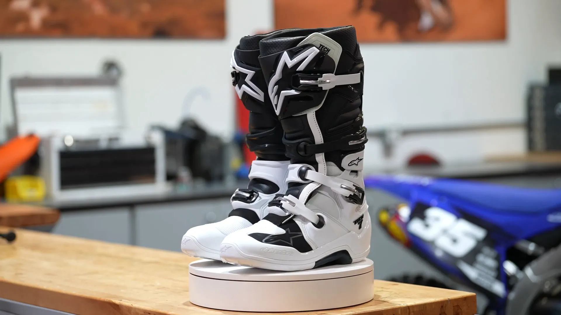 Alpinestars Tech 7 motocross boots overview