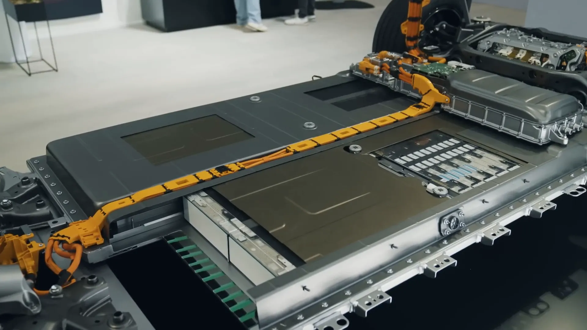 Mercedes CLA charging speed and battery stats