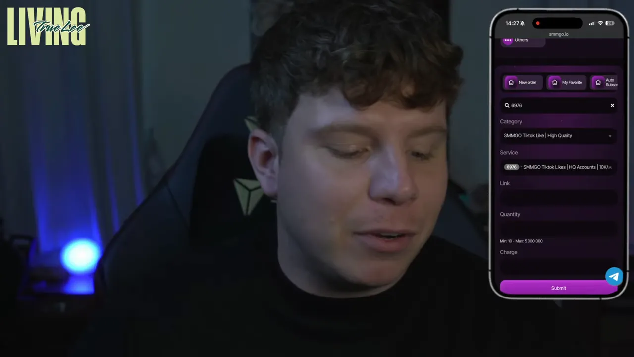 SMMGo mobile order form showing category, selected service, link and submit button