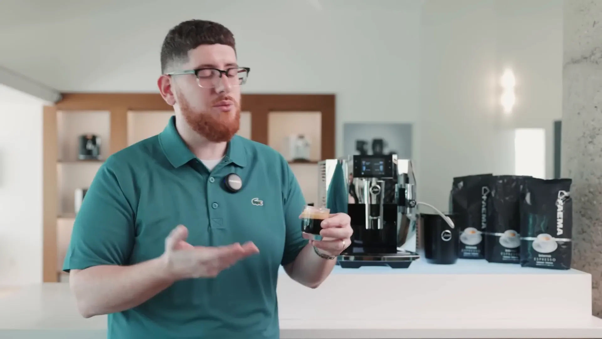 Café Doppio servido