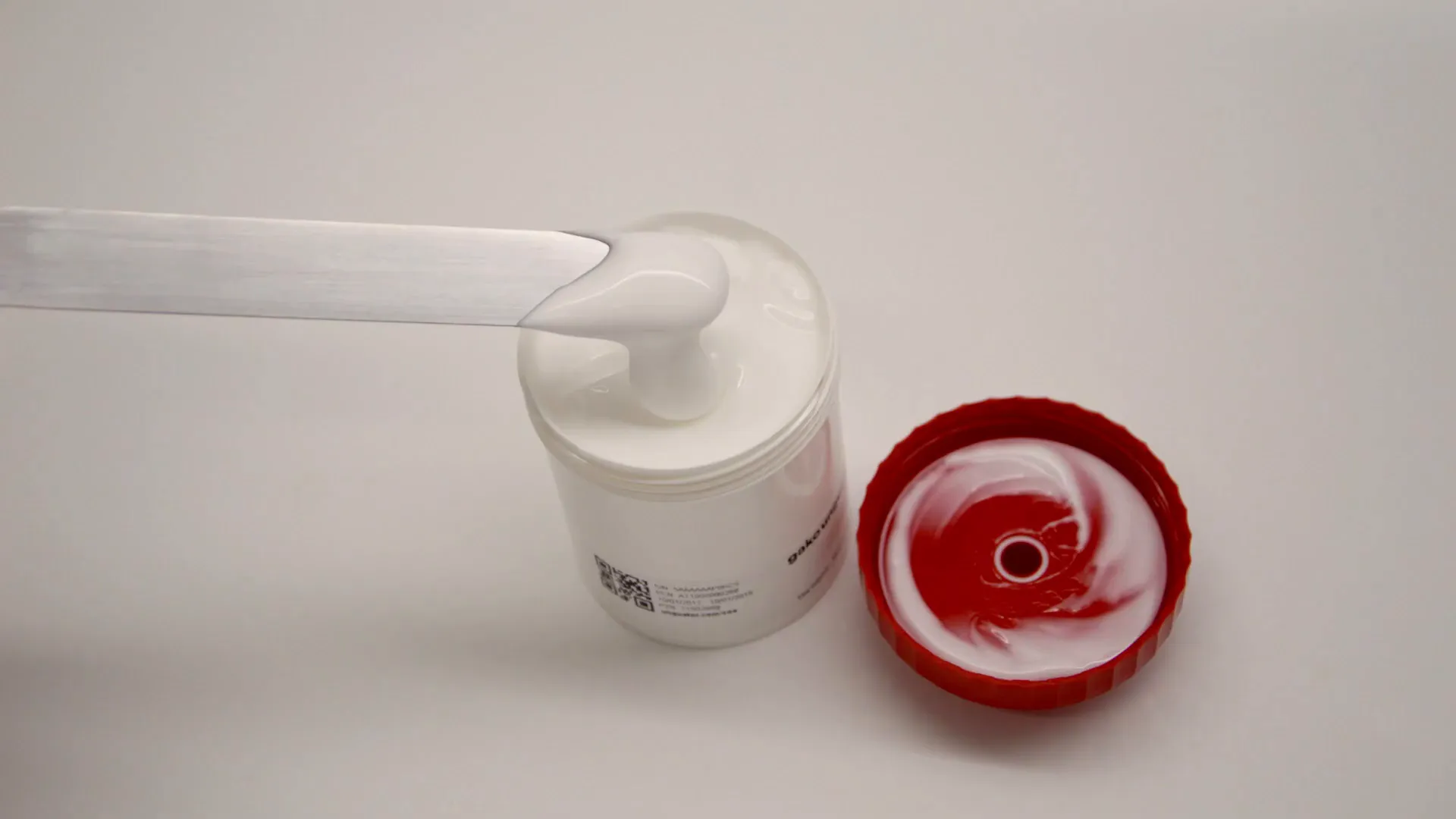 Emulsión vulvar magistral terminada con lidocaína y alfa-bisabolol
