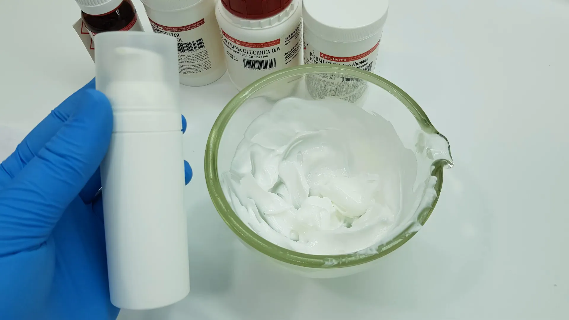 Almacenamiento y aplicación de la emulsión