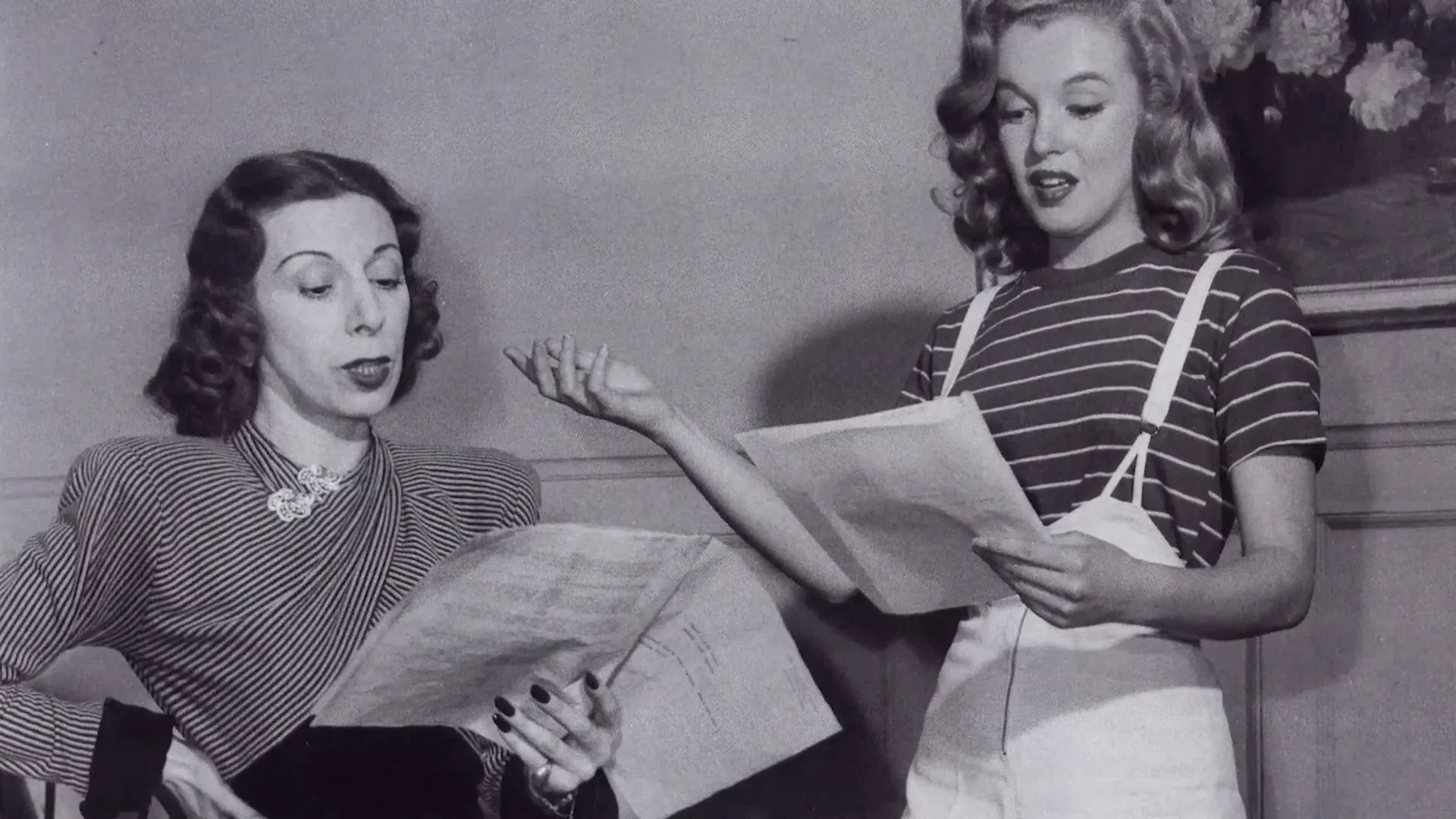 Marilyn Monroe with acting coach Natasha Lytess