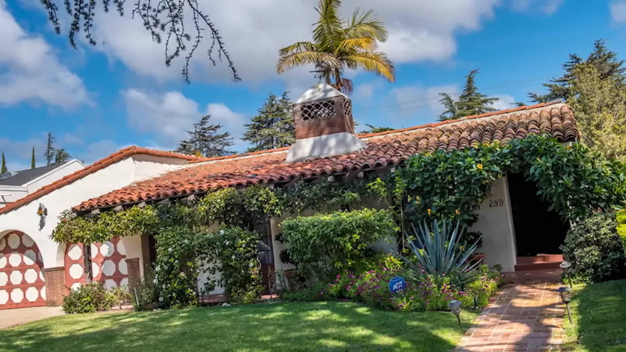 Shirley Temple's Santa Monica bungalow