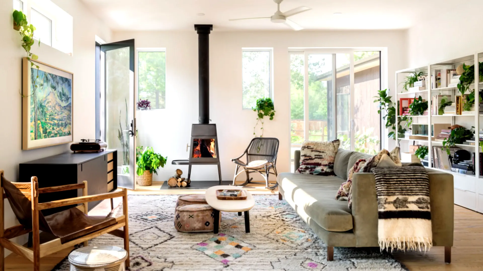 Stylish studio apartment with Scandinavian decor