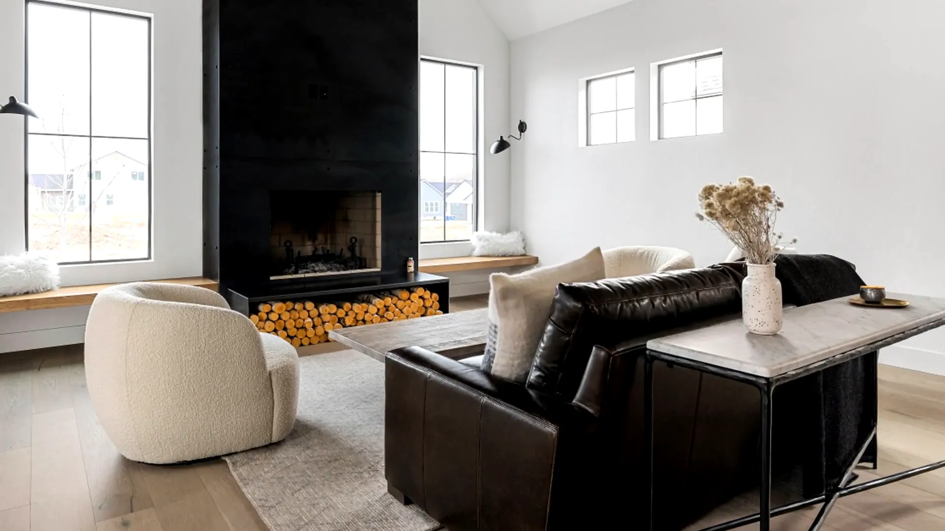 Luxurious living room with fireplace, interior design ideas