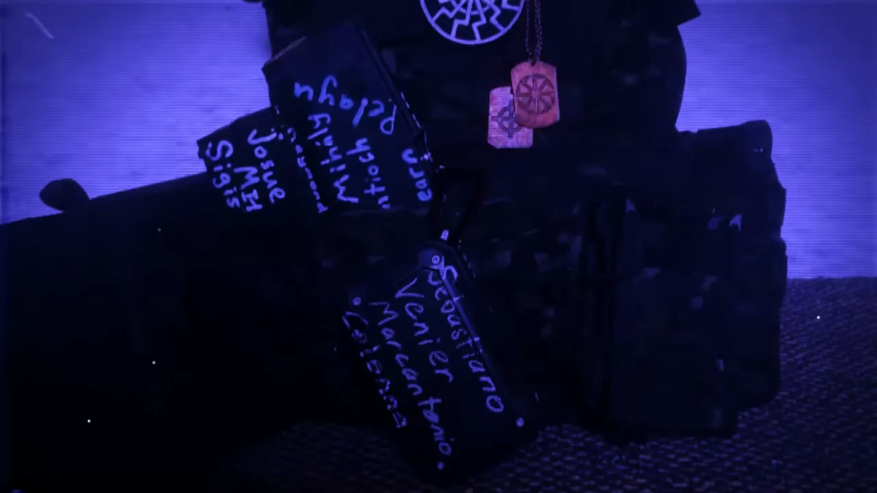 Image showing guns and tactical gear visible at the start of the stream