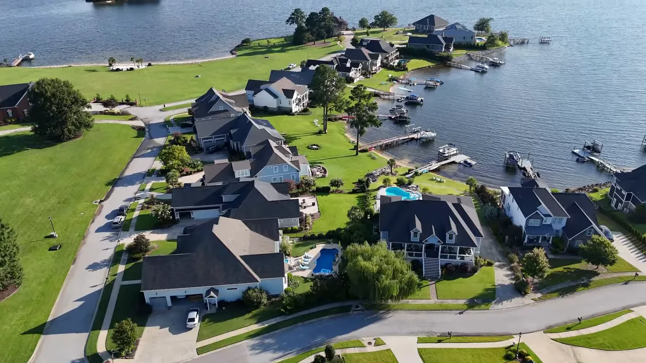 Aerial view of waterfront homes along Lake Murray