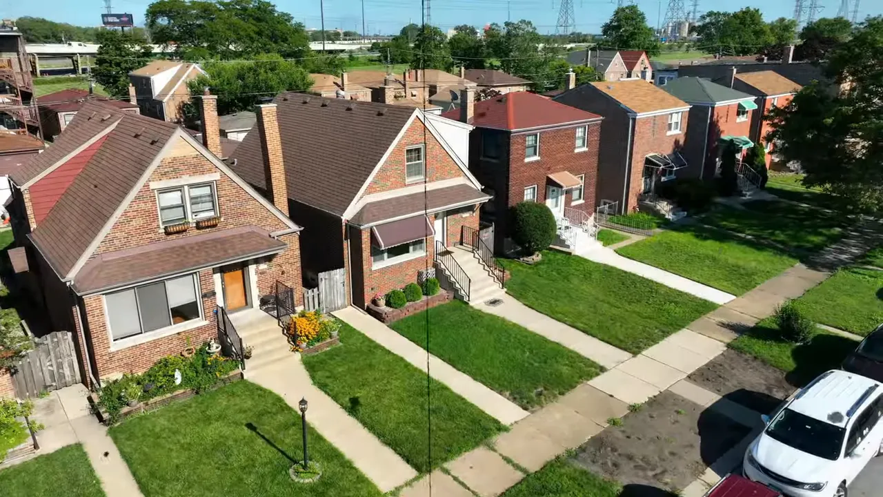 Aerial view of homes in a DFW neighborhood illustrating the stakes of committing to a new construction home