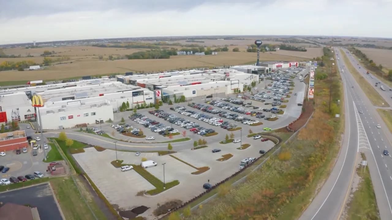 Aerial view of retail development and roadway near Gretna