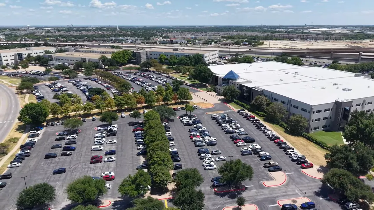 Aerial view of a large business campus in Round Rock, Texas