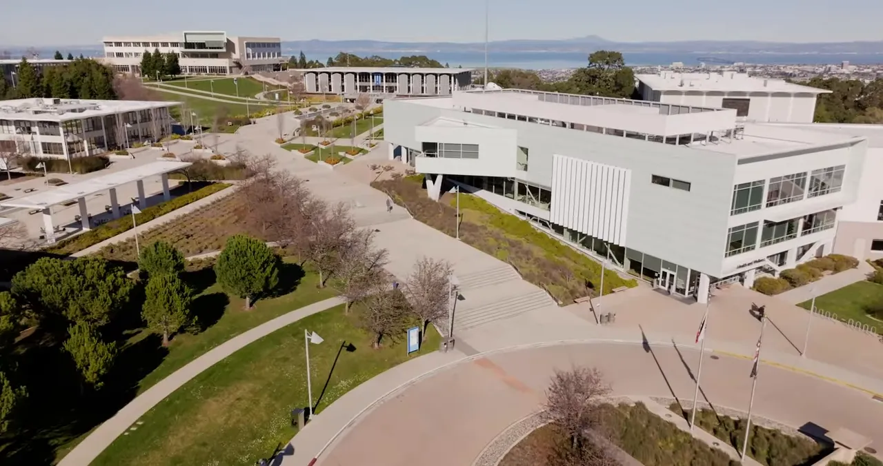 aerial view of College of San Mateo campus