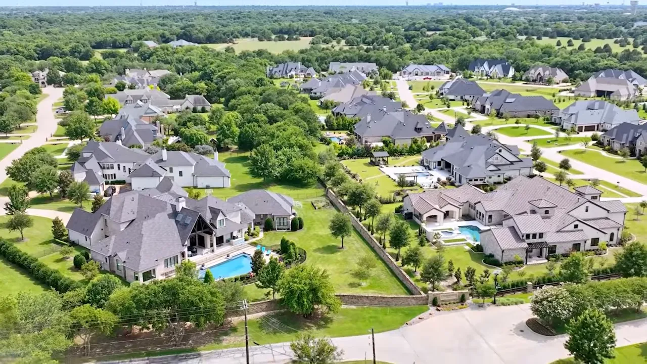 Aerial view of large homes on spacious green lots in McKinney
