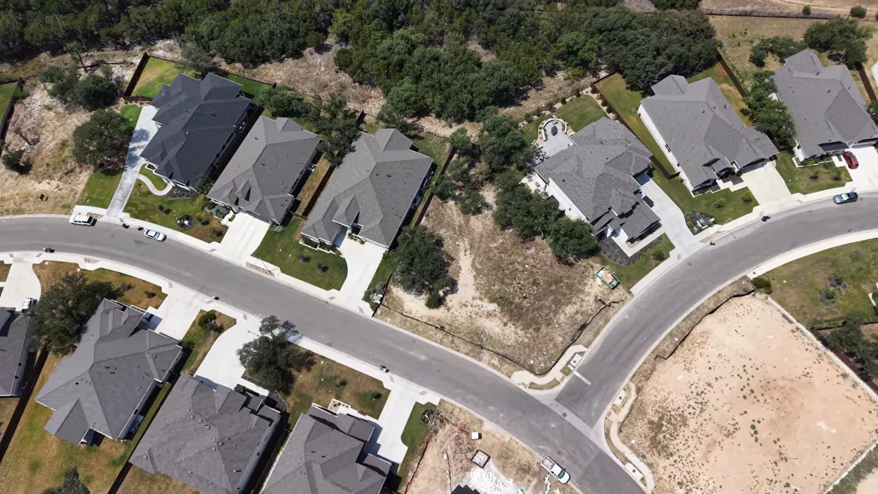 Aerial view of Riverstone homesites showing wider spacing between homes