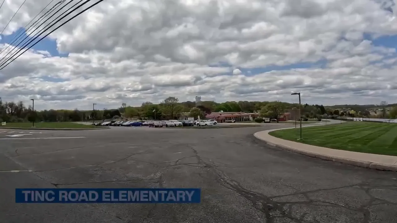 Parking and buildings near Tinc Road Elementary in Mount Olive Township, New Jersey