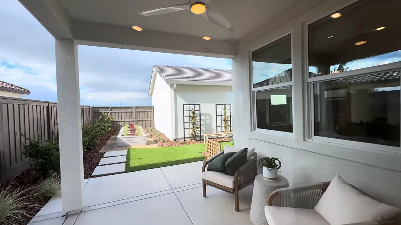 Courtyard patio outside the Merrick floor plan at Ashbourne at Ellis in Tracy CA