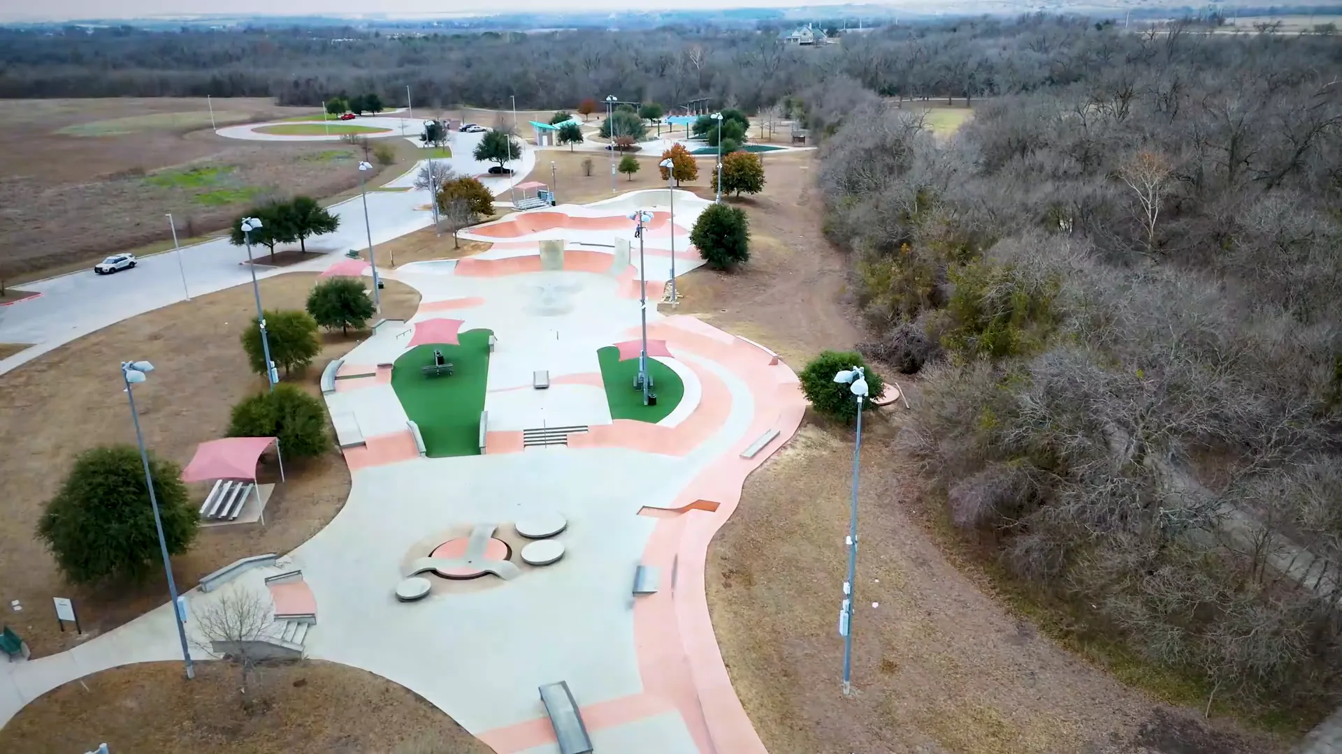 Wide view of Northeast Metropolitan Skatepark in Pflugerville