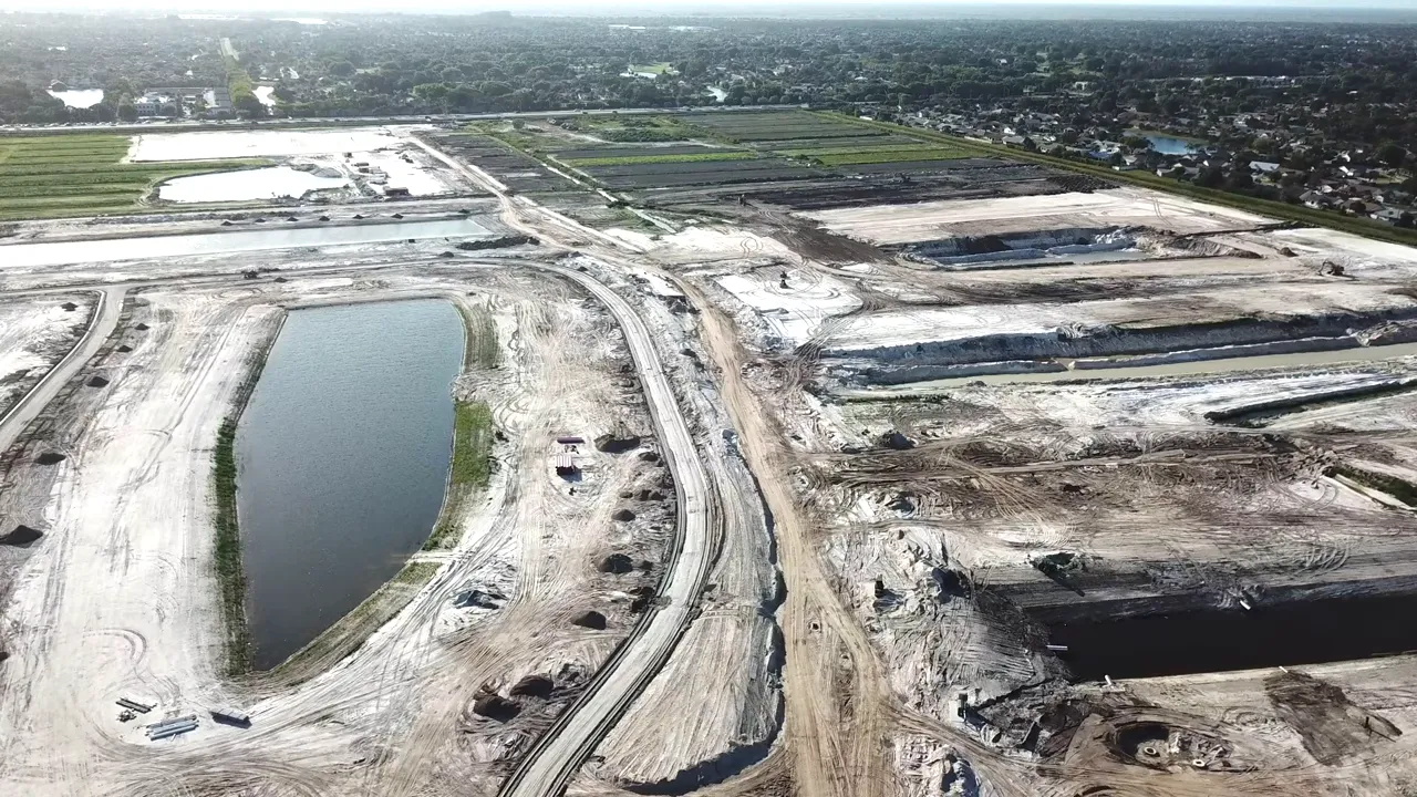 Early construction: roads and lake grading at Lotus Edge