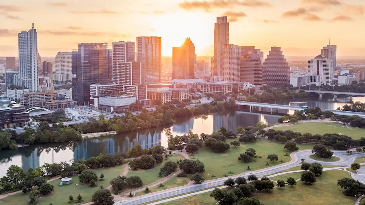 Graphic comparing crash scenarios to current market conditions