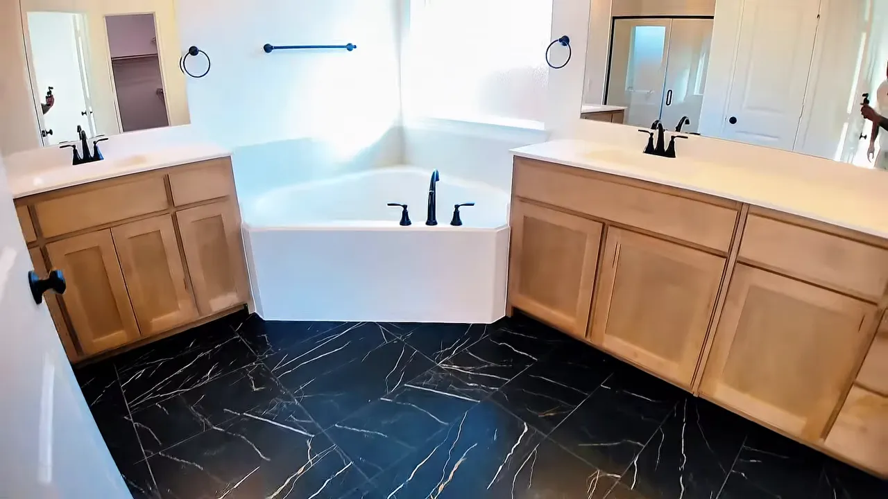 luxury new construction in Dallas TX
