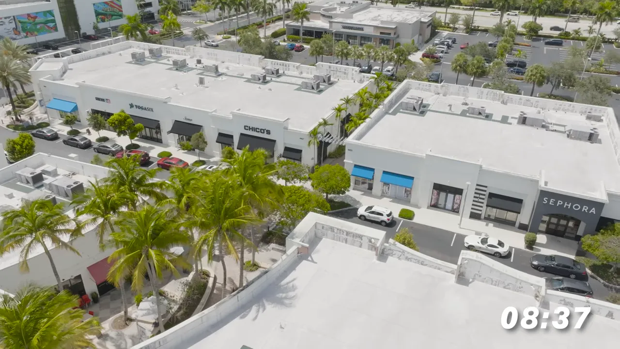 The Promenade at Coconut Creek shopping and dining area
