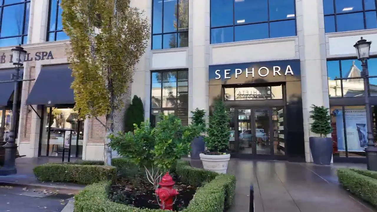 Sephora storefront with planters and landscaping outside The Village in Meridian Idaho