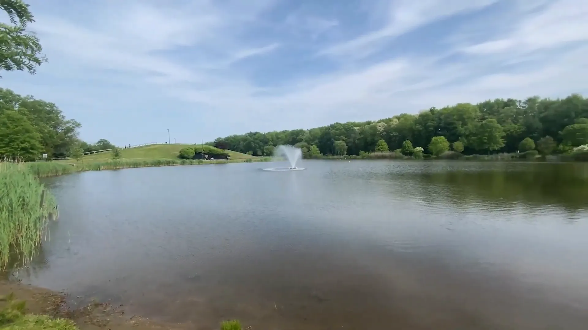 Laurel Acres Park playground and lake