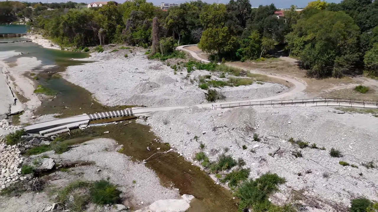 Blue Hole Park swimming area and cliffs