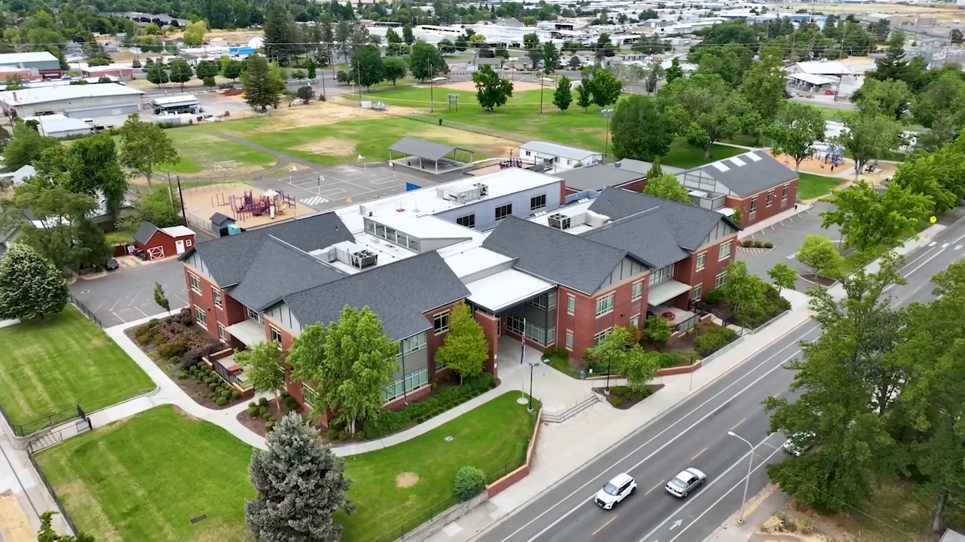Schools in Southern Oregon