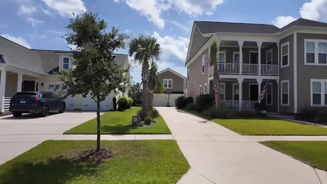 New construction homes in a Summerville SC neighborhood