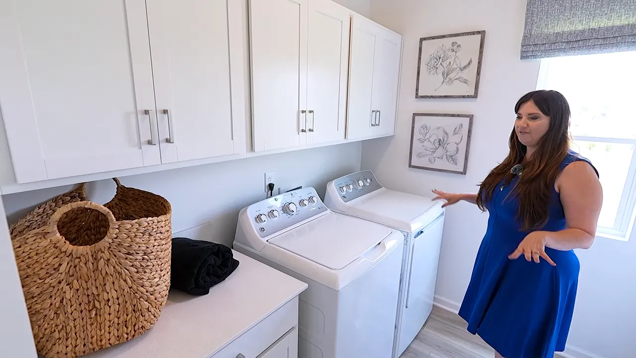Laundry room New Builds In Columbia TN
