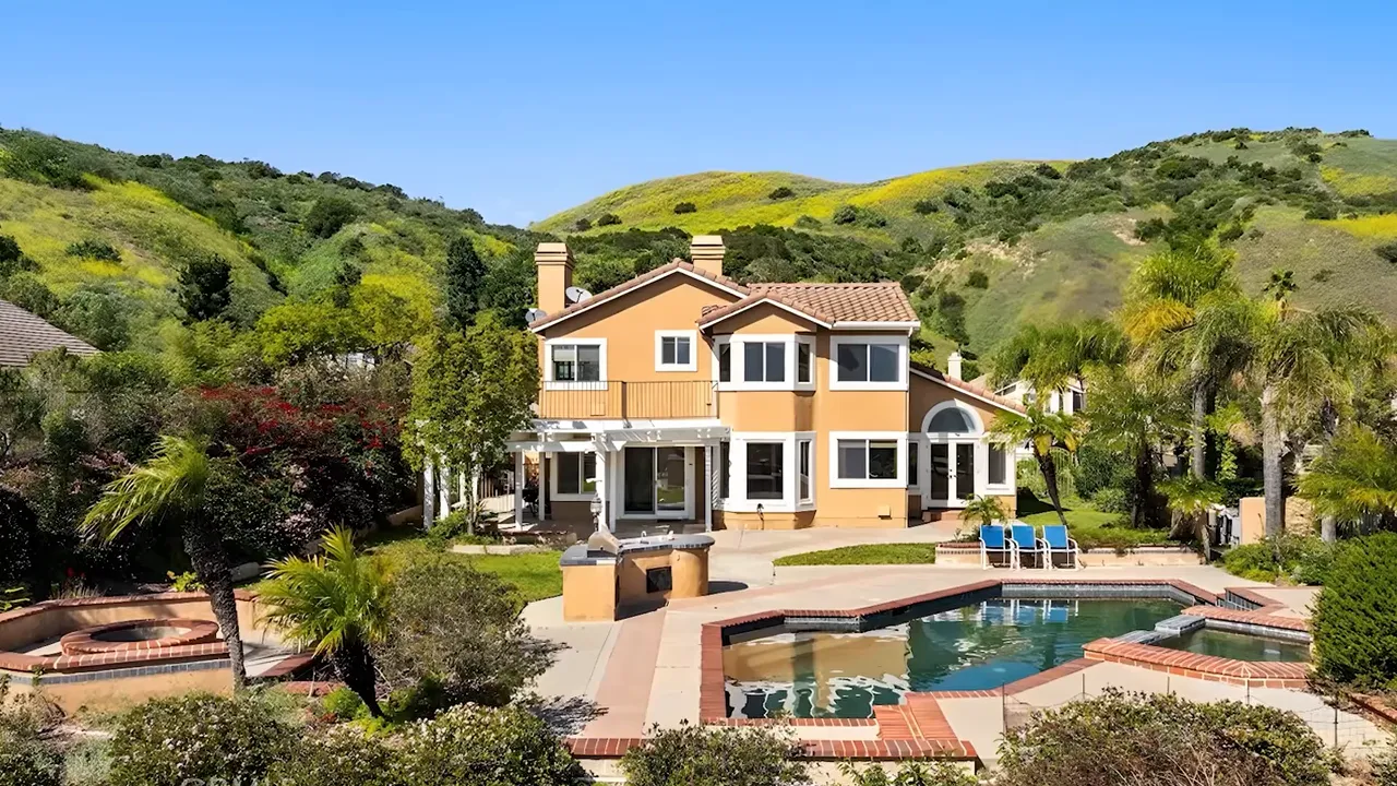Large hillside home in Yorba Linda CA