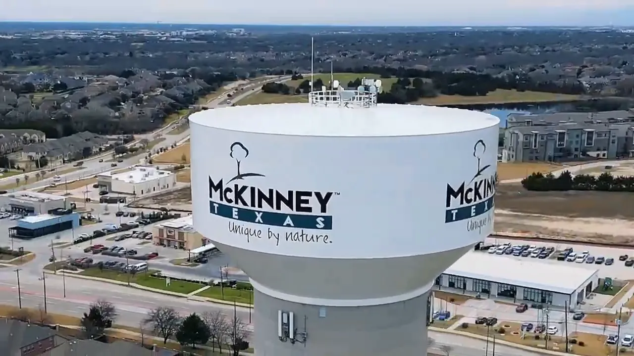 McKinney, Texas exterior sign building in a growing Dallas suburb