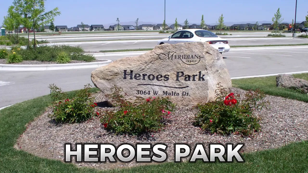Stone sign for Heroes Park in Meridian Idaho