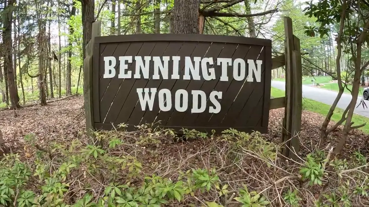Bennington Woods entrance sign surrounded by trees in Mount Olive NJ