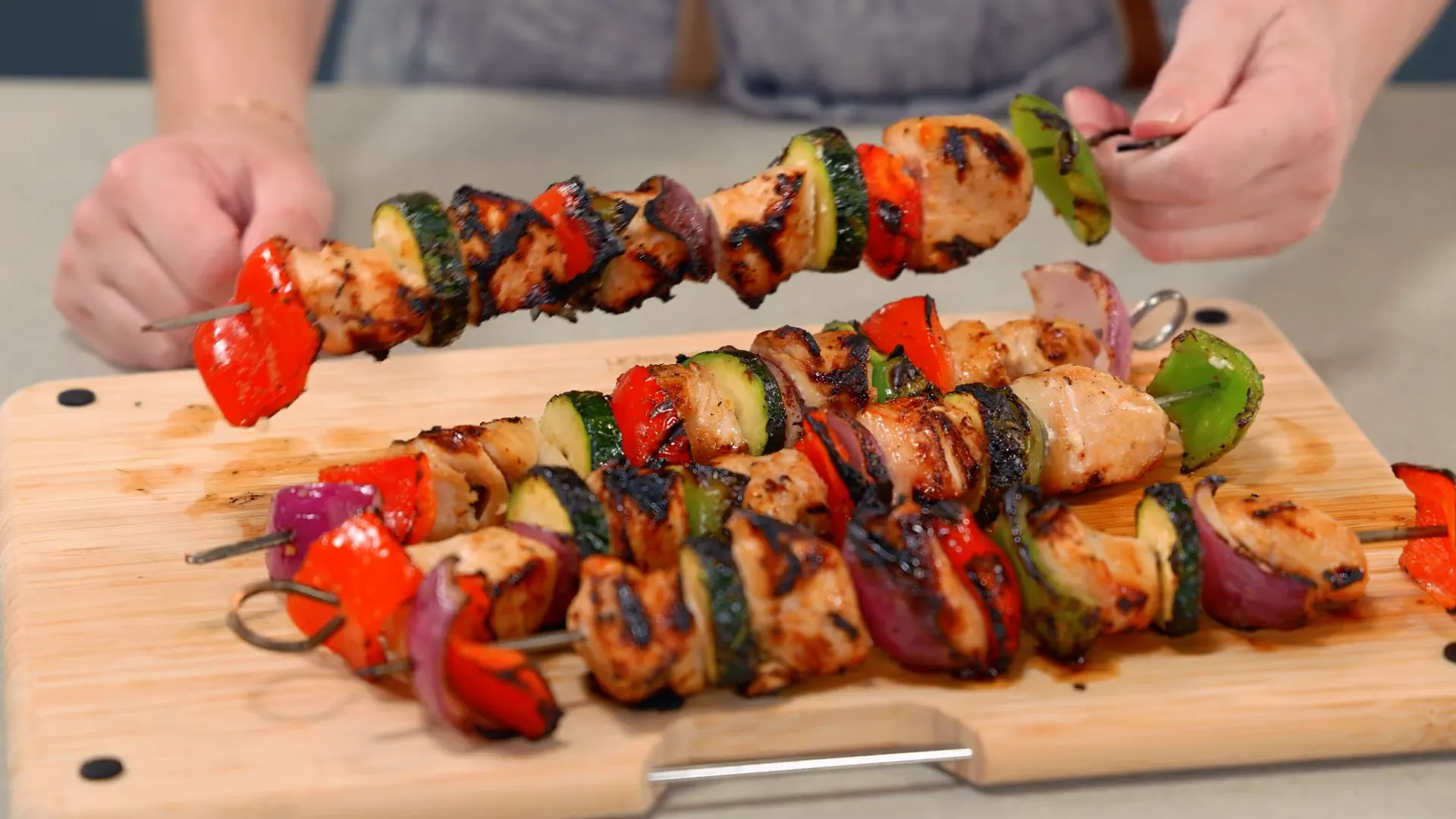Perfectly grilled juicy chicken kabobs ready to eat