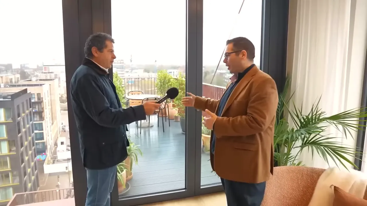 teras-ornegi-outside-space-brentford-daire