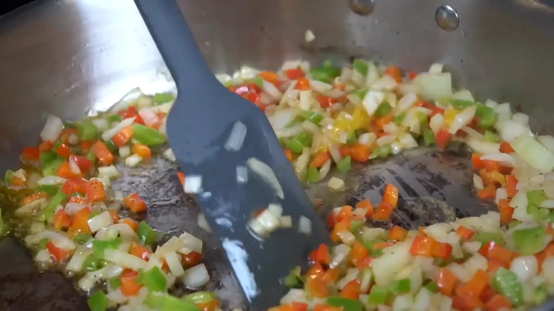 Scraping fond from skillet