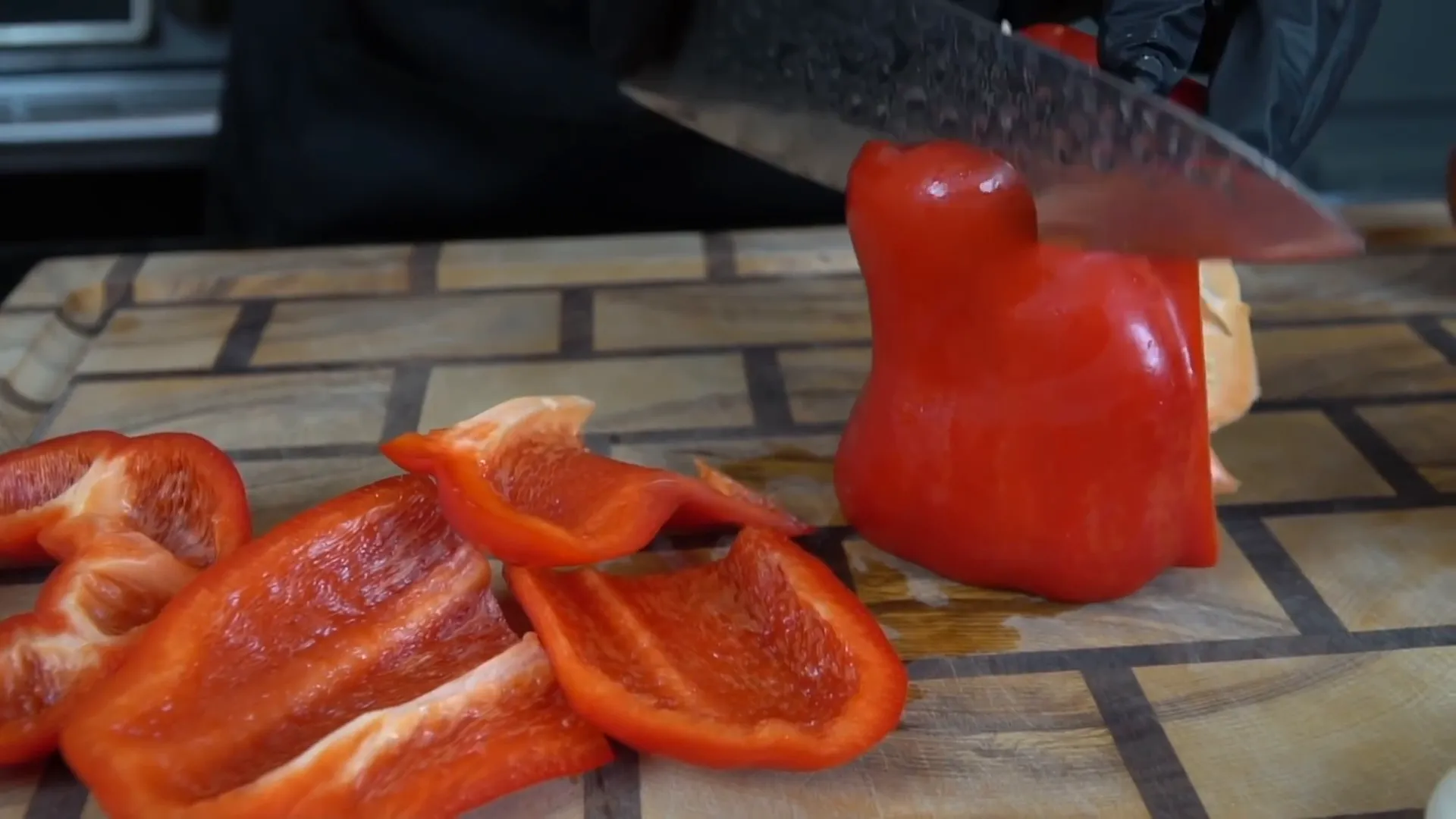 Chopping bell pepper