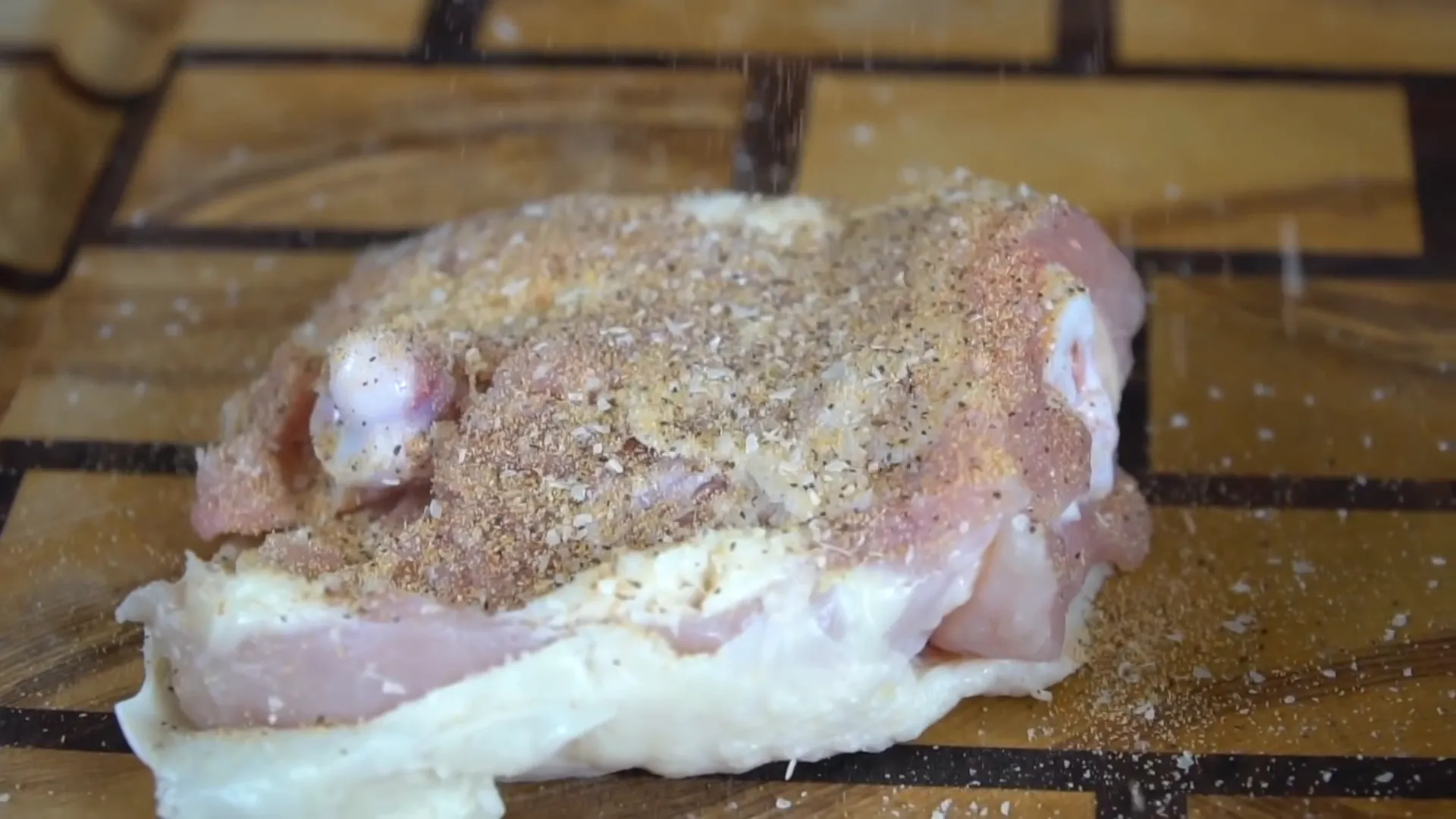 Adding hot seasoning
