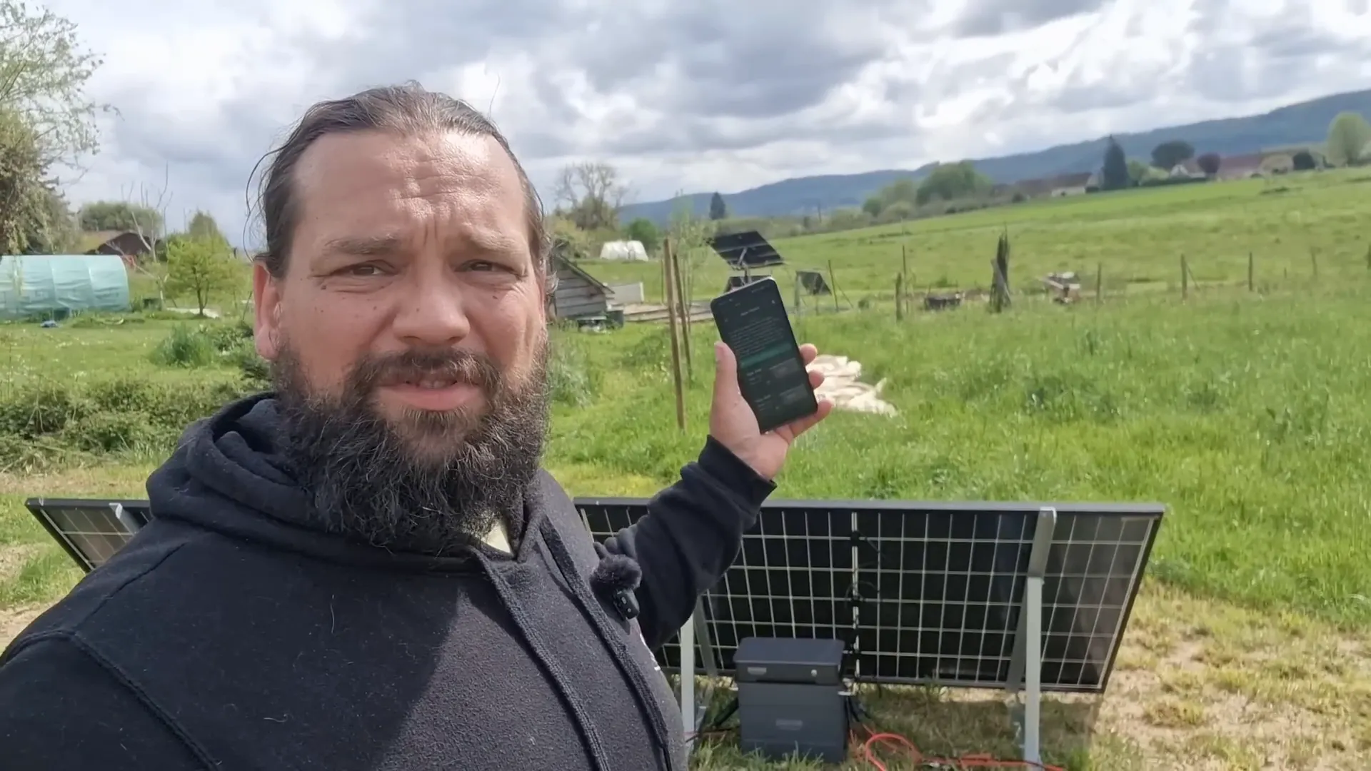 Installation de panneaux solaires avec orientation multiple