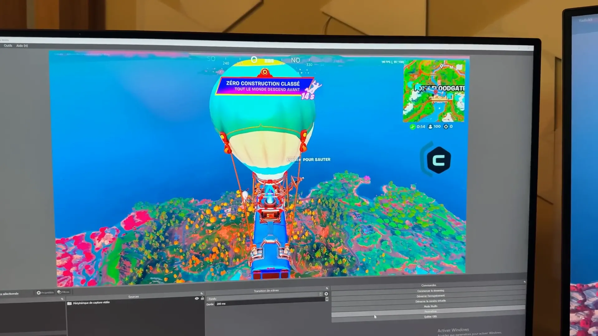 Fortnite en jeu, problèmes de capture mais FPS autour de 100