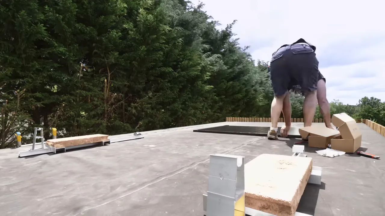 Support en aluminium avec ballast sur toit plat