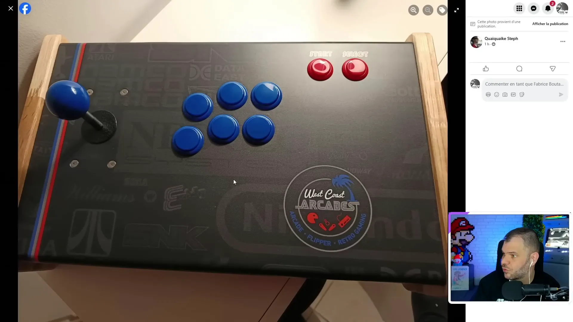 Arcade stick propre et net.