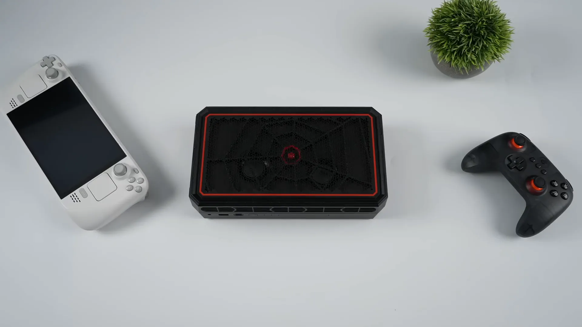 Vue du Minisforum G7 PT, petit boîtier SFF