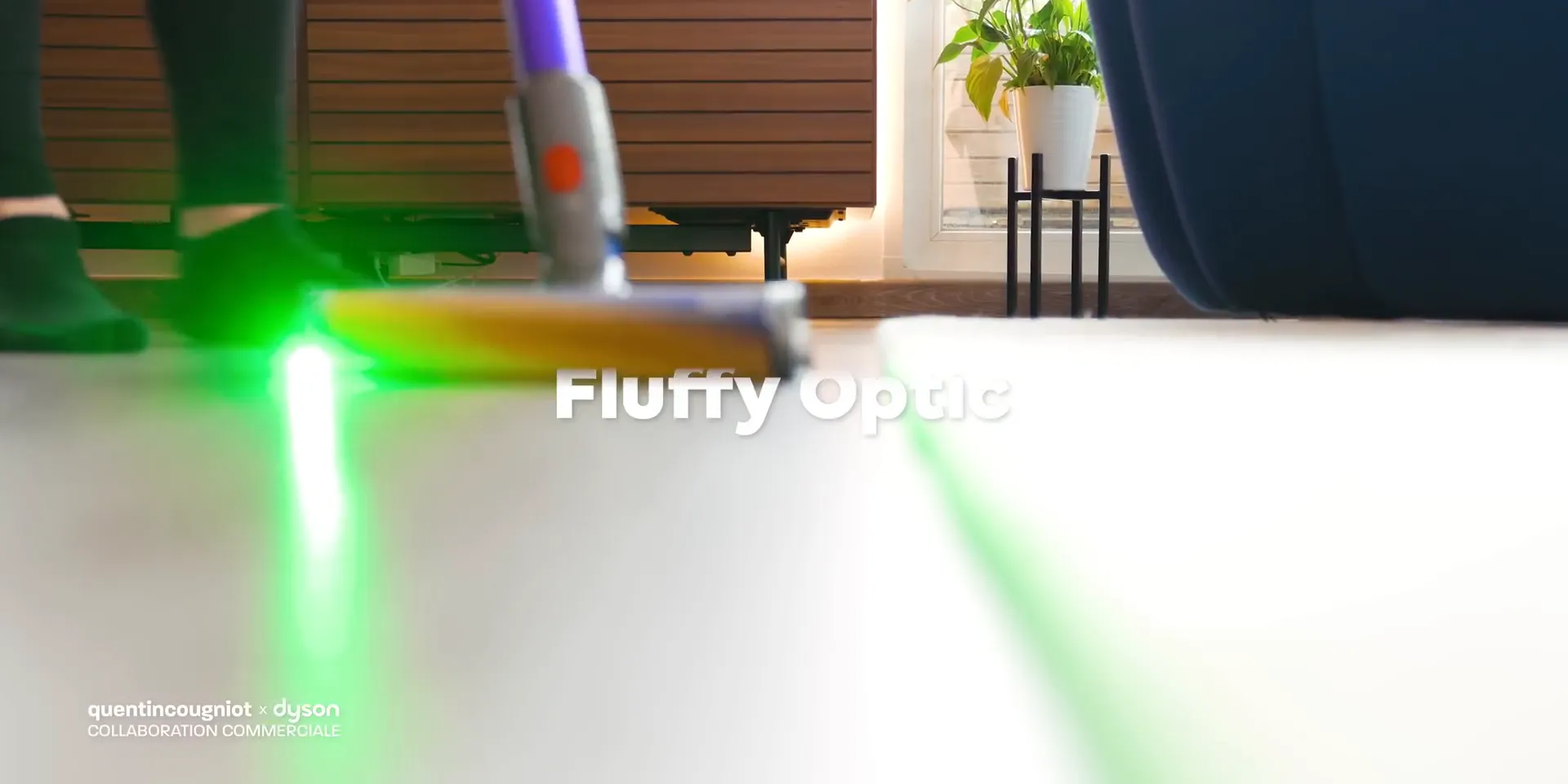 Détails sur la brosse optique fluffy du Dyson Gen5