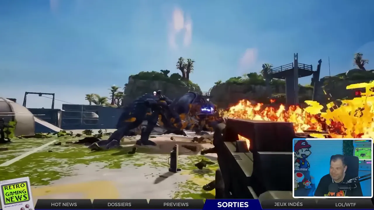 Vue FPS de Starship Troopers: Ultimate Bug War montrant un bug géant, flammes et petit encart webcam