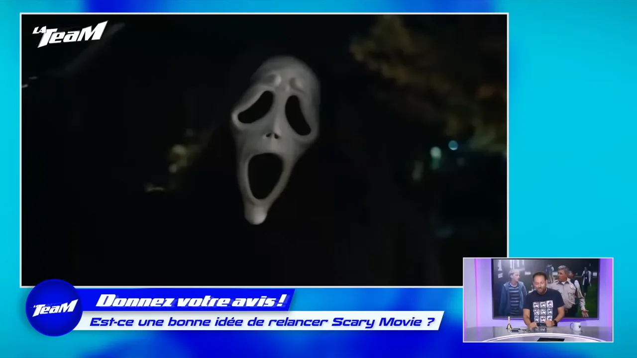 Masque de film d’horreur blanc façon slasher, ambiance sombre