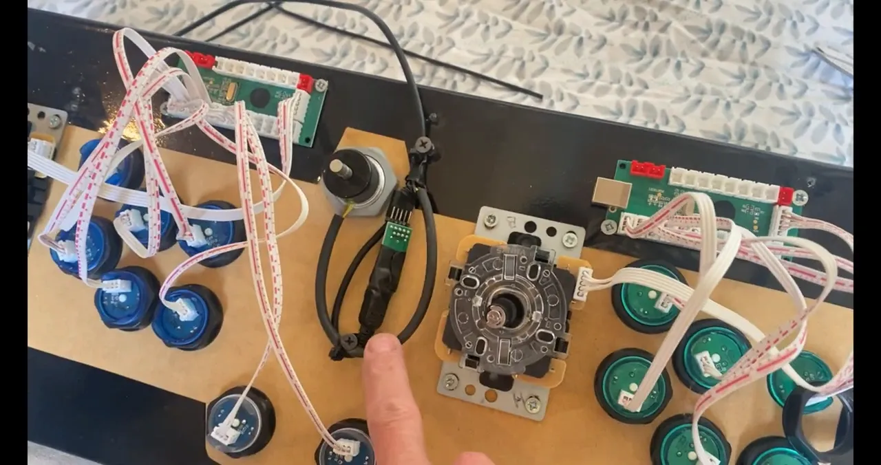 Fixation du câble du spinner pour éviter les débranchements
