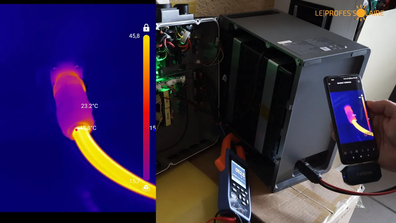Image thermographique de la liaison externe sur SolarFlow 2400 AC+ : points chauds autour de ~46 °C